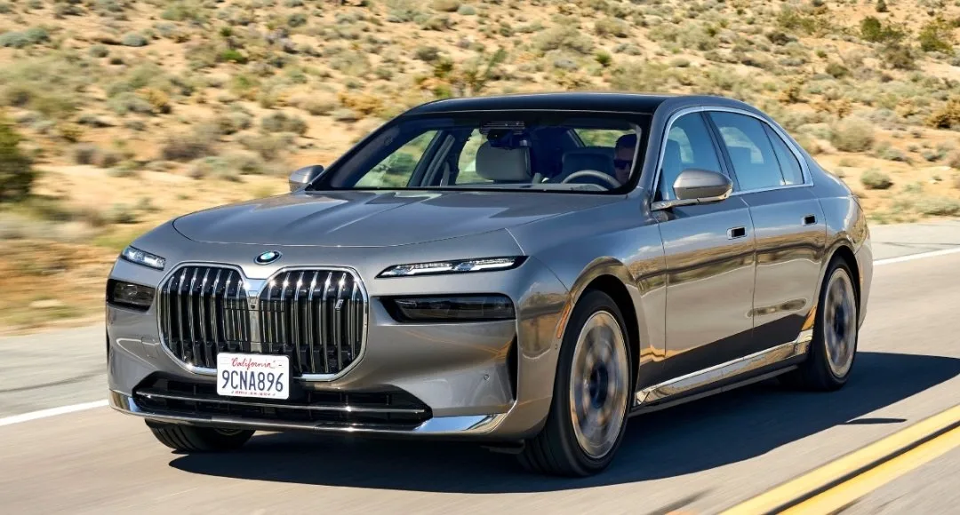 BMW 7 Series लग्ज़री, ताक़त और स्टाइल का परफेक्ट मेल