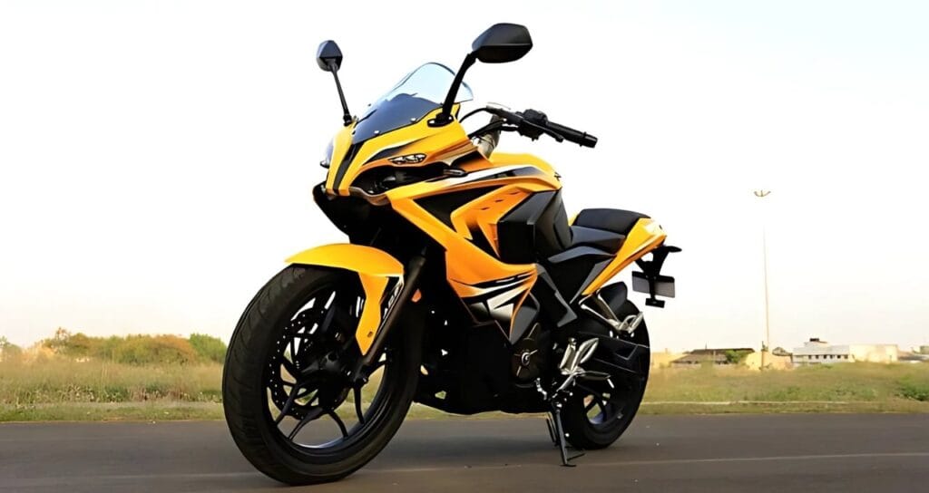1776844365 649 Bajaj Pulsar RS 200 रफ्तार स्टाइल और परफॉर्मेंस का धांसू